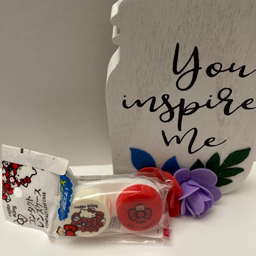 🍀 Sanrio 🍀 Hello Kitty Contact Lens Case Storage White Red NEW 🍀